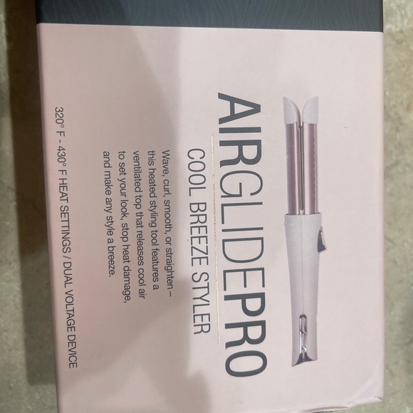 AirGlide Pro Cool Breeze Styler - Picture 1 of 2